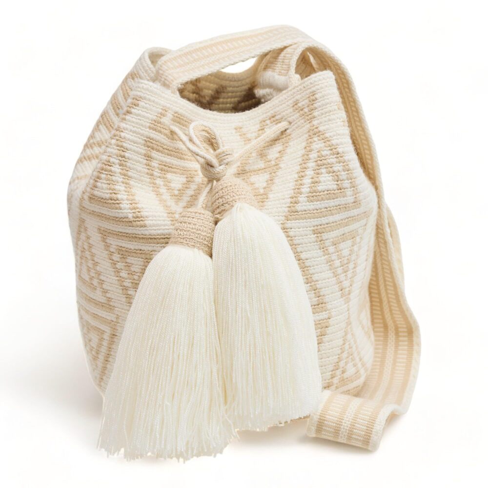 2463 WAYUU bag mochila , LARGE COLORFUL original bolsa tejida colombiana